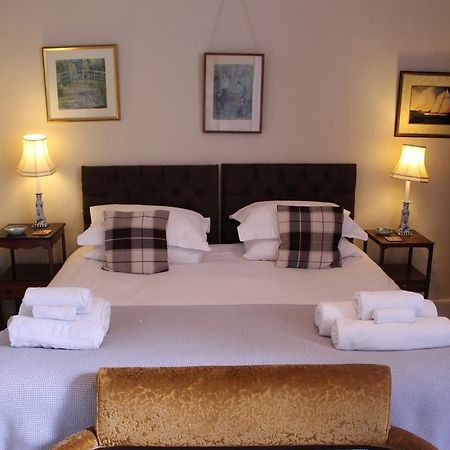 איפסוויץ' Holbecks House B&B מראה חיצוני תמונה